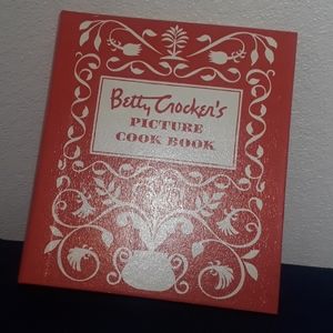 Betty Crocker's Original Picture Cook Book